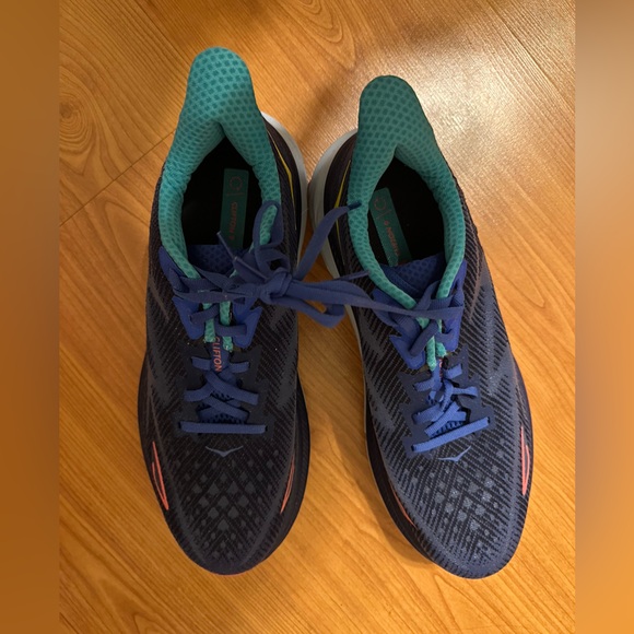 Hoka Gently Worn Blue and Green Athletic Shoes - Clifton 9. - Picture 1 of 9